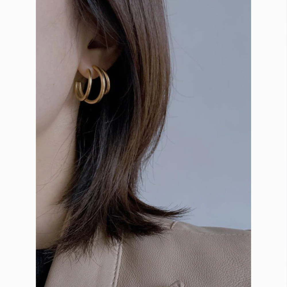 18K Gold | Hollow Crescent Moon Hoops | New Earrings